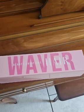 Beauty Creations Waver Hair Tool - Light Pink